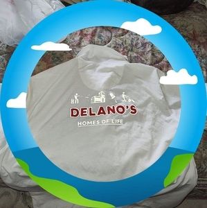 Meet your Posher, Delano